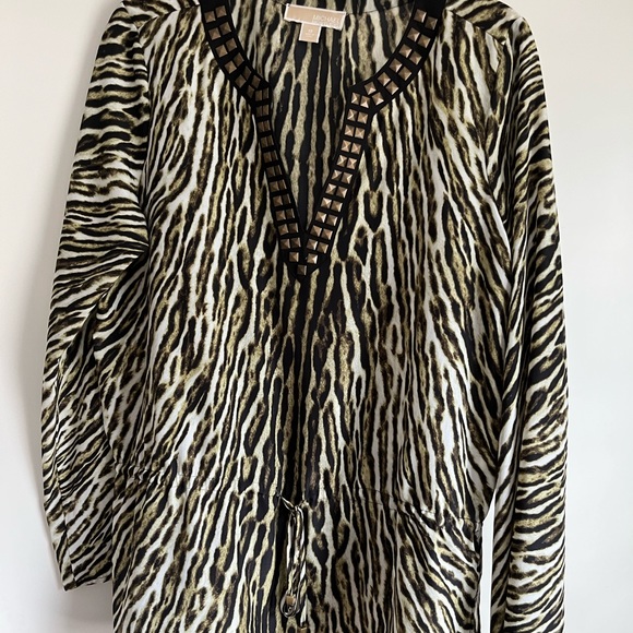 Great tunic top! - Picture 1 of 2